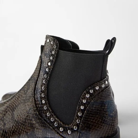 ZARA Almond Toe Boots