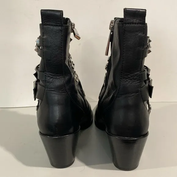 Zara Black Studded Leather Heeled Ankle Size 6