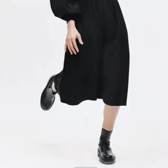 ZARA FLAT LEATHER ANKLE BOOTS WITH TRACK SOLE - Black SZ 11
