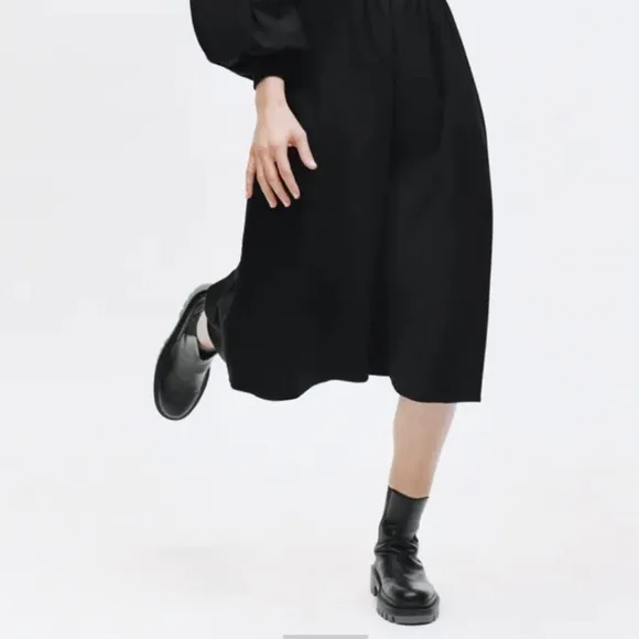 ZARA FLAT LEATHER ANKLE BOOTS WITH TRACK SOLE - Black