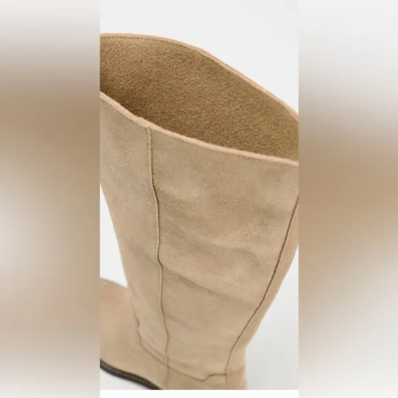 Zara flat leather suede boots with interior lining