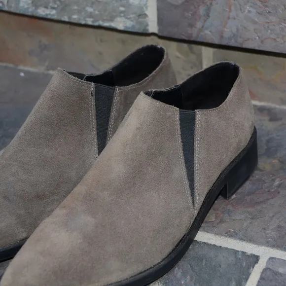Zara | Flat Pointed Ankle Boots