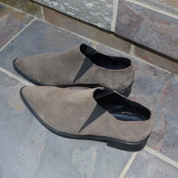 Zara | Flat Pointed Ankle Boots