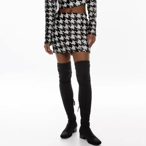 ZARA HEELED OVER THE KNEE BOOTS SZ 9 or EU 40