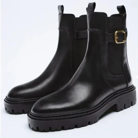 ZARA LEATHER ANKLE BOOTS WITH BUCKLE