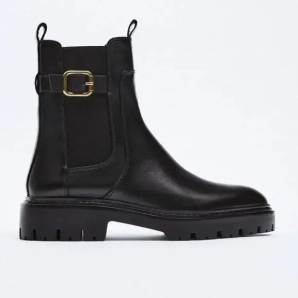 ZARA LEATHER ANKLE BOOTS WITH BUCKLE
