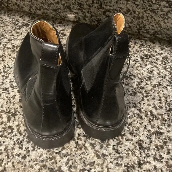 Zara Men’s Flat Chelsea  Ankle  Large Size Boots Size 45