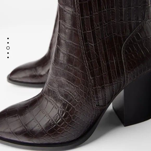 ZARA NWT Animal Embossed Wide Heeled Ankle Boots