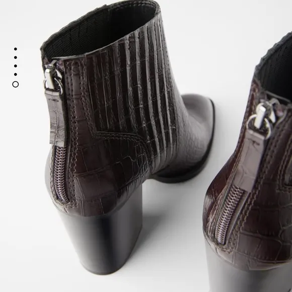 ZARA NWT Animal Embossed Wide Heeled Ankle Boots