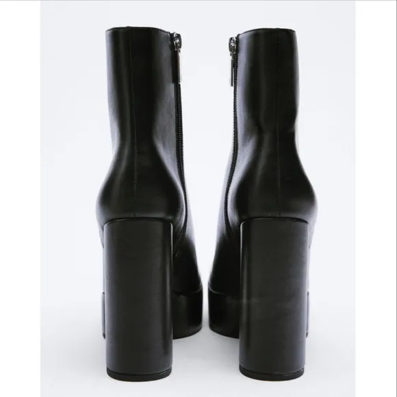 🔥🔥Zara Platform heeled ankle boots🔥🔥