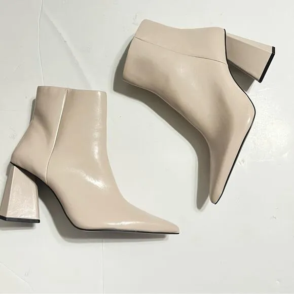 Zara TRIANGULAR HEELED ANKLE BOOTS