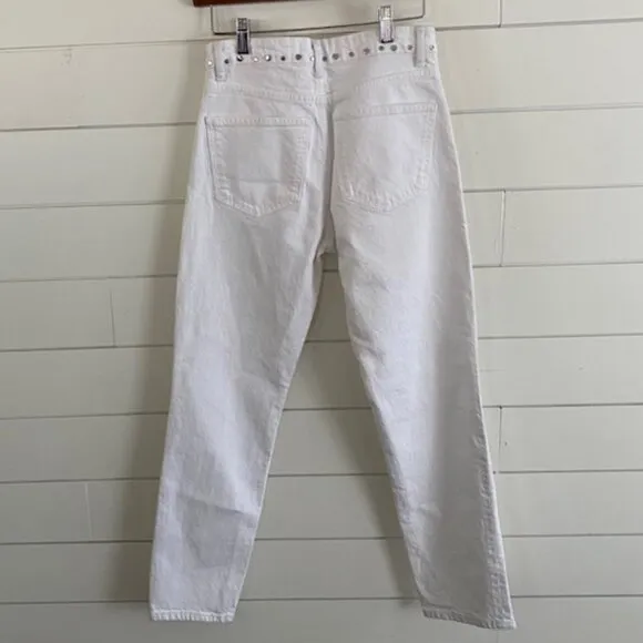 Zara White cotton studded jeans. High Rise and cropped leg. Wmns Size 4