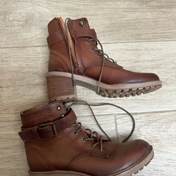 ZODIAC  BOOTS Leather Military Biker Gothic Shoes GEMMA   $120