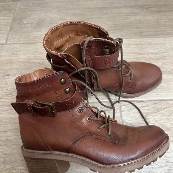 ZODIAC  BOOTS Leather Military Biker Gothic Shoes GEMMA   $120